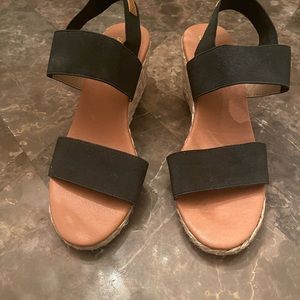 Espadrilles wedge sandal Tommy Bahama sz 8. Worn once.